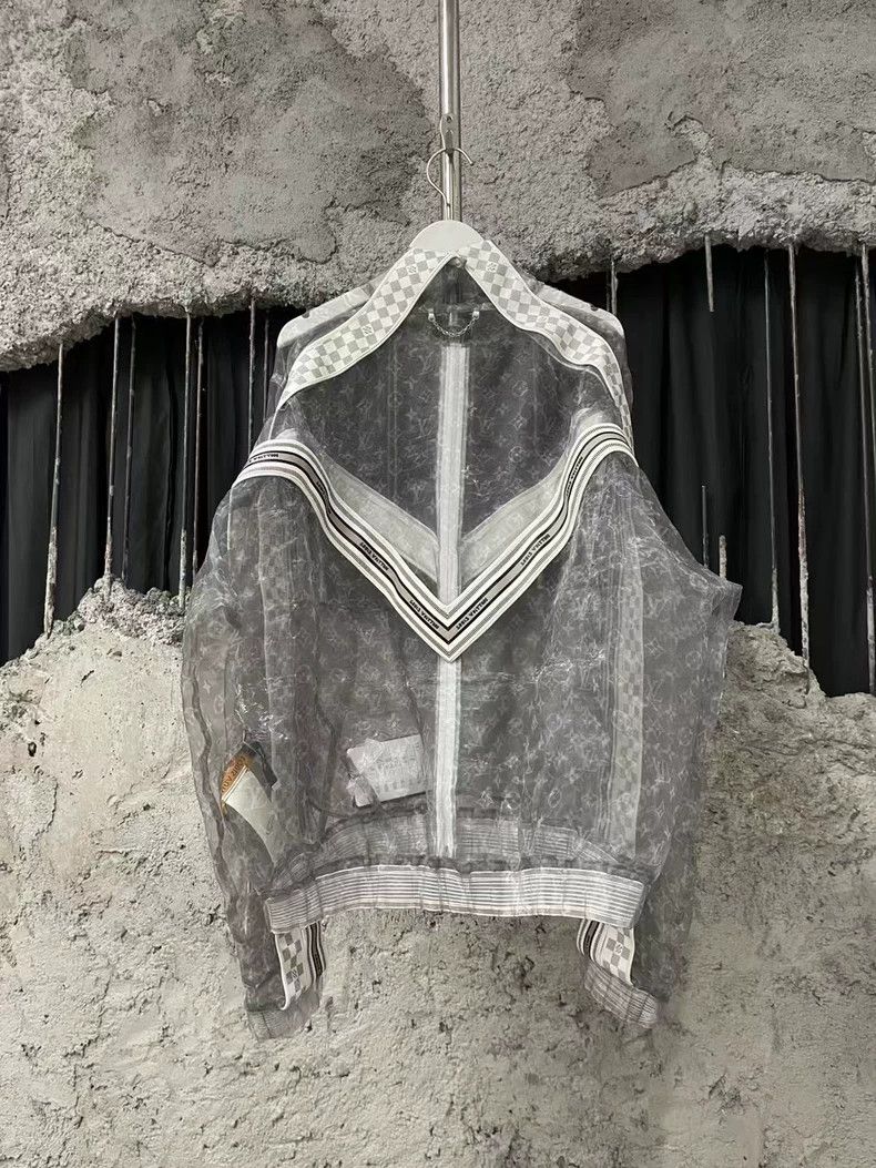 Louis Vuitton Louis Vuitton Silver Oganza Racing Jacket-yf Size US XL / EU 56 / 4 - 2 Thumbnail