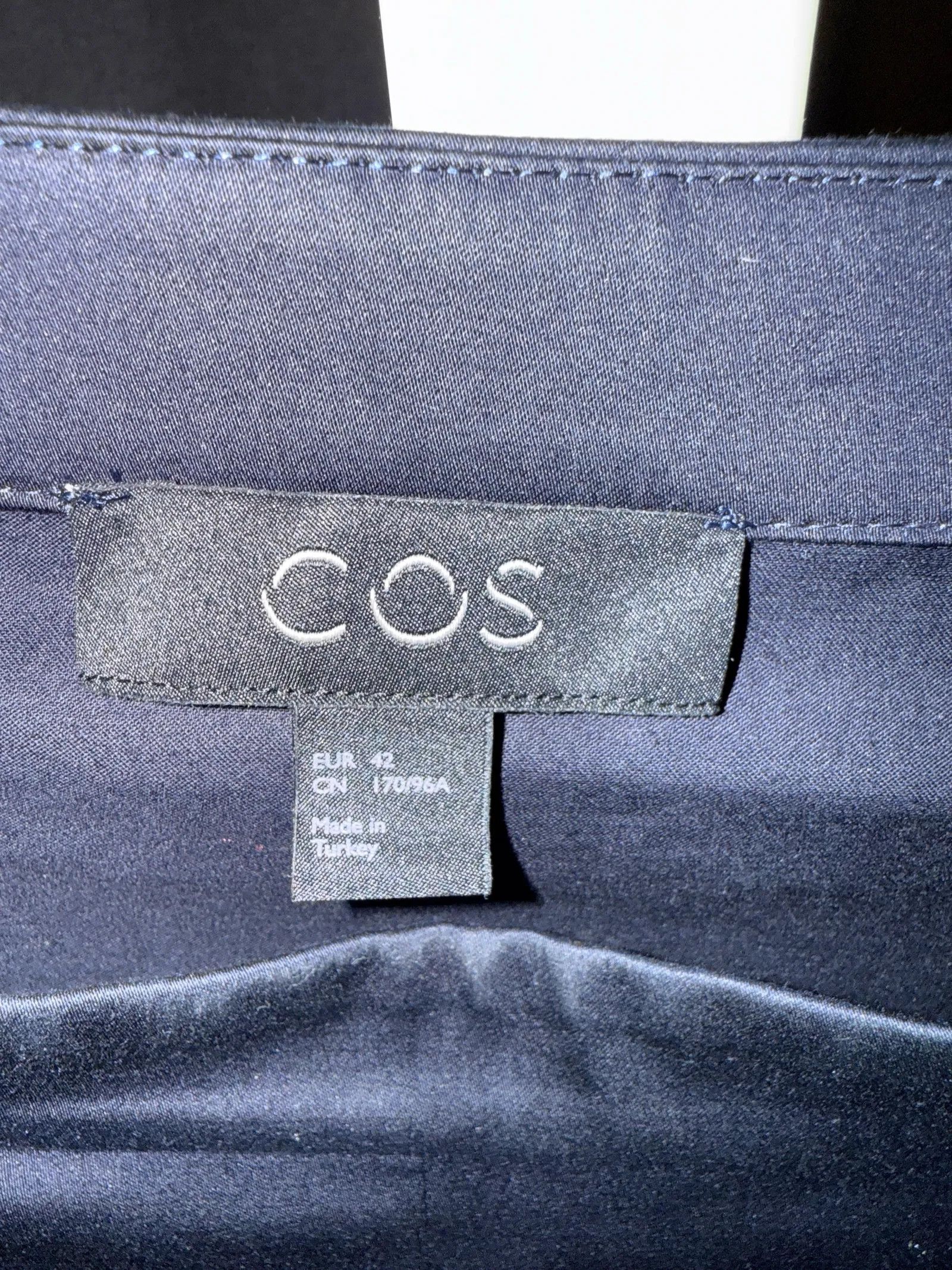 Cos Cos Dress Size M / US 6-8 / IT 42-44 - 2 Thumbnail