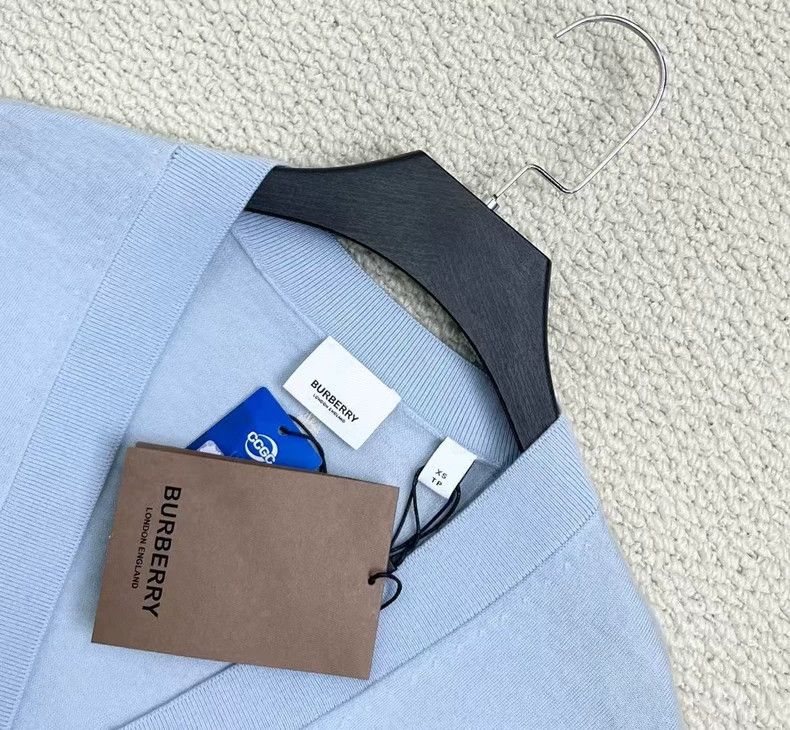 Burberry Burberry Light Blue Logo Cardigan-yf Size US XS / EU 42 / 0 - 3 Thumbnail