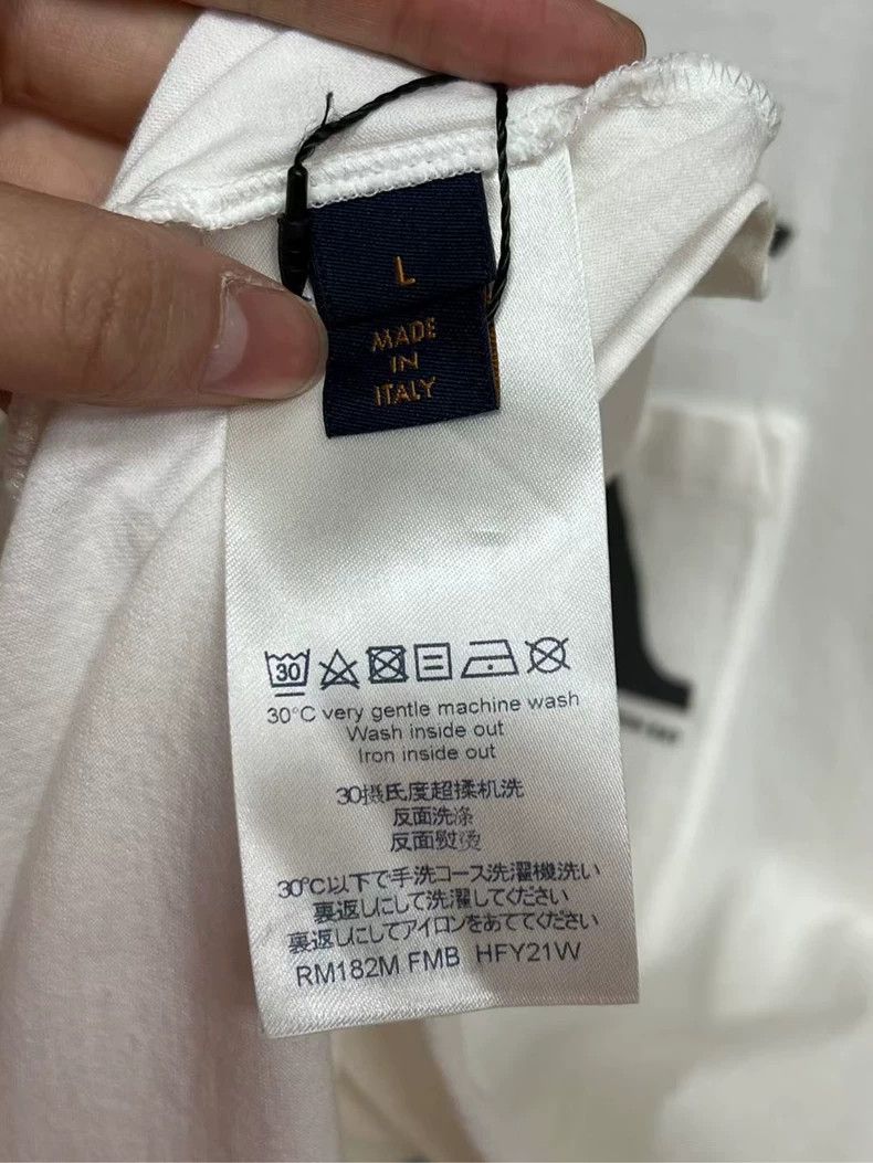 Louis Vuitton Louis Vuitton Reverse Logo Short Sleeve Pocket Tee-yf Size US L / EU 52-54 / 3 - 3 Thumbnail