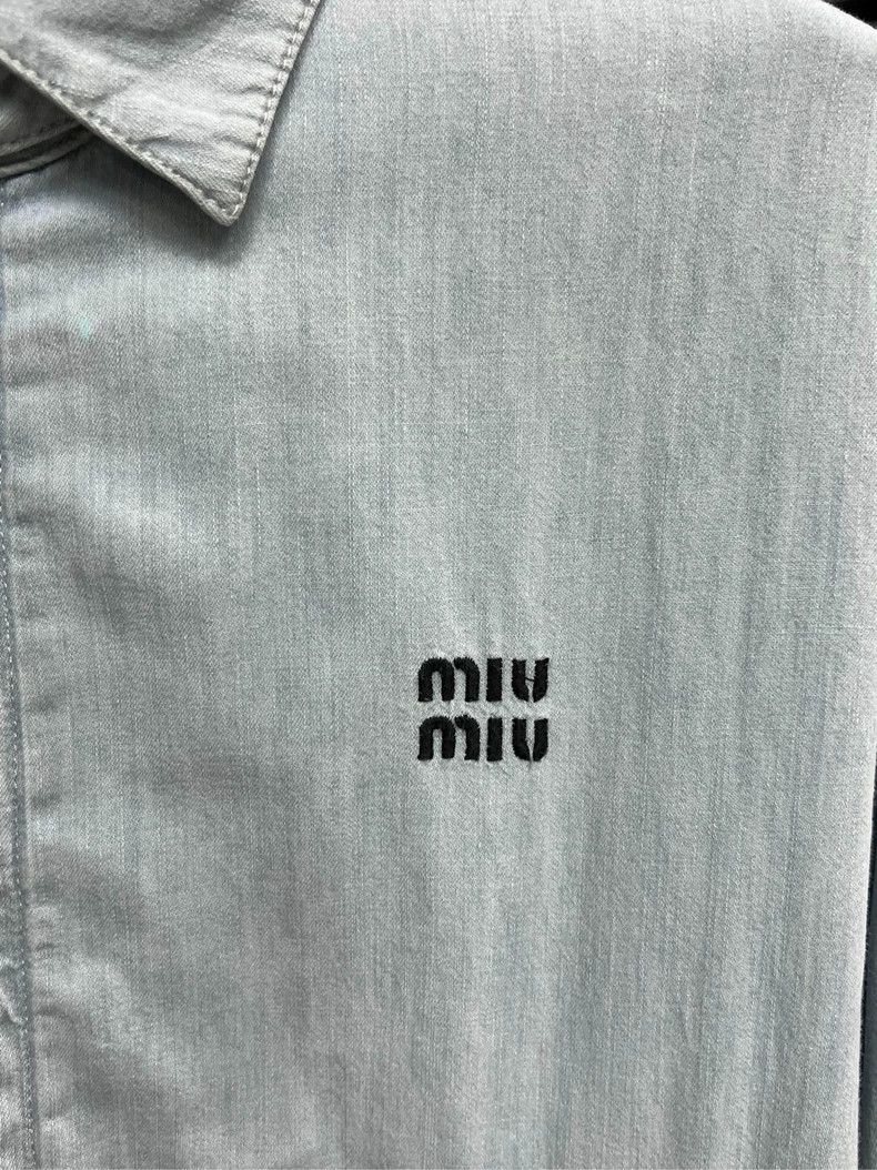 Miu Miu MiuMiu Light Blue Embroidered Denim Jacket-yf Size US S / EU 44-46 / 1 - 3 Thumbnail