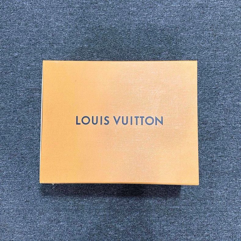 Louis Vuitton Black and White LV Trainer Shoes-yf Size US 9 / EU 42 - 8 Thumbnail