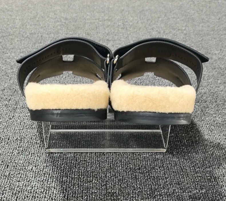 Hermes Black Chypre Teddy Fur Slides by Hermes-yf Size US 9 / EU 42 - 5 Thumbnail