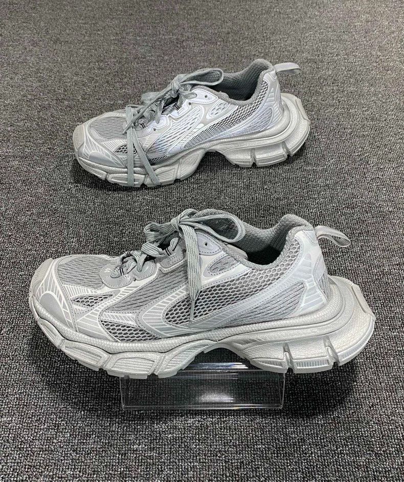 Balenciaga New Balenciaga Gray Sneakers Size 44-yf Size US 10 / EU 43 - 2 Thumbnail