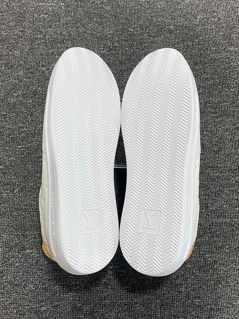 Louis Vuitton Louis Vuitton White Sneakers with Beige Accents-yf Size US 10 / EU 43 - 6 Thumbnail