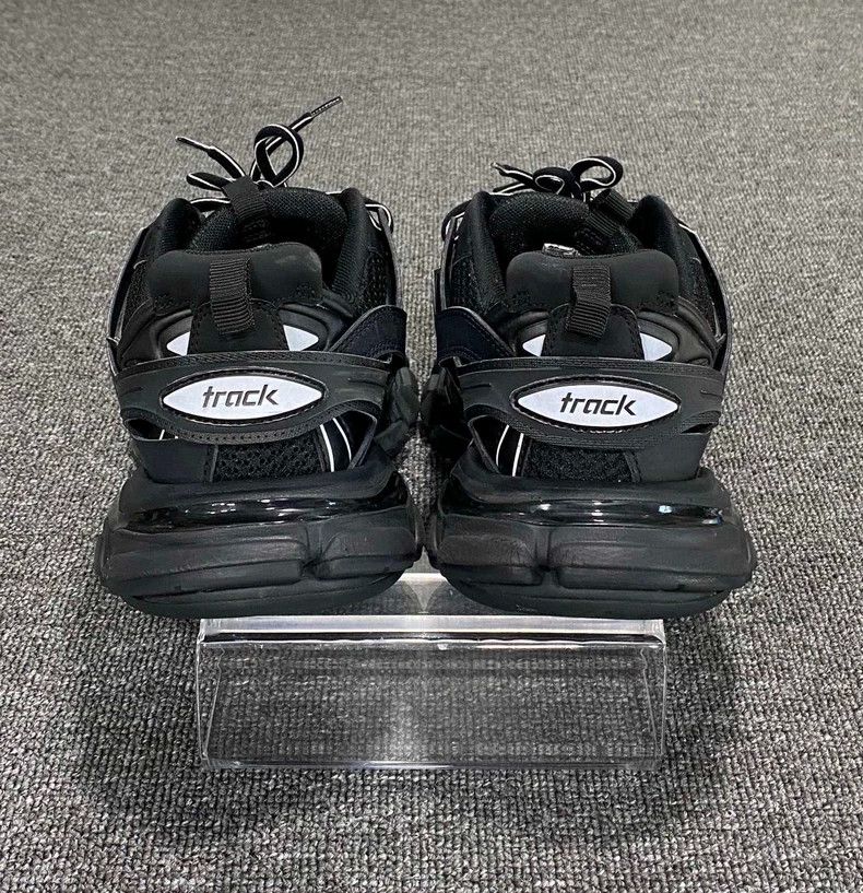 Balenciaga Black Balenciaga Dad Sneakers Size 42-yf Size US 9 / EU 42 - 5 Thumbnail