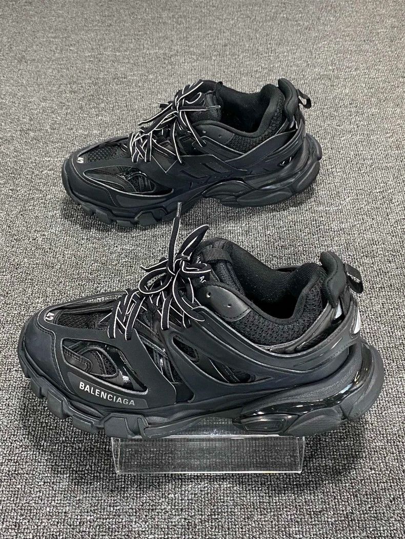 Balenciaga Black Balenciaga Dad Sneakers Size 42-yf Size US 9 / EU 42 - 3 Thumbnail