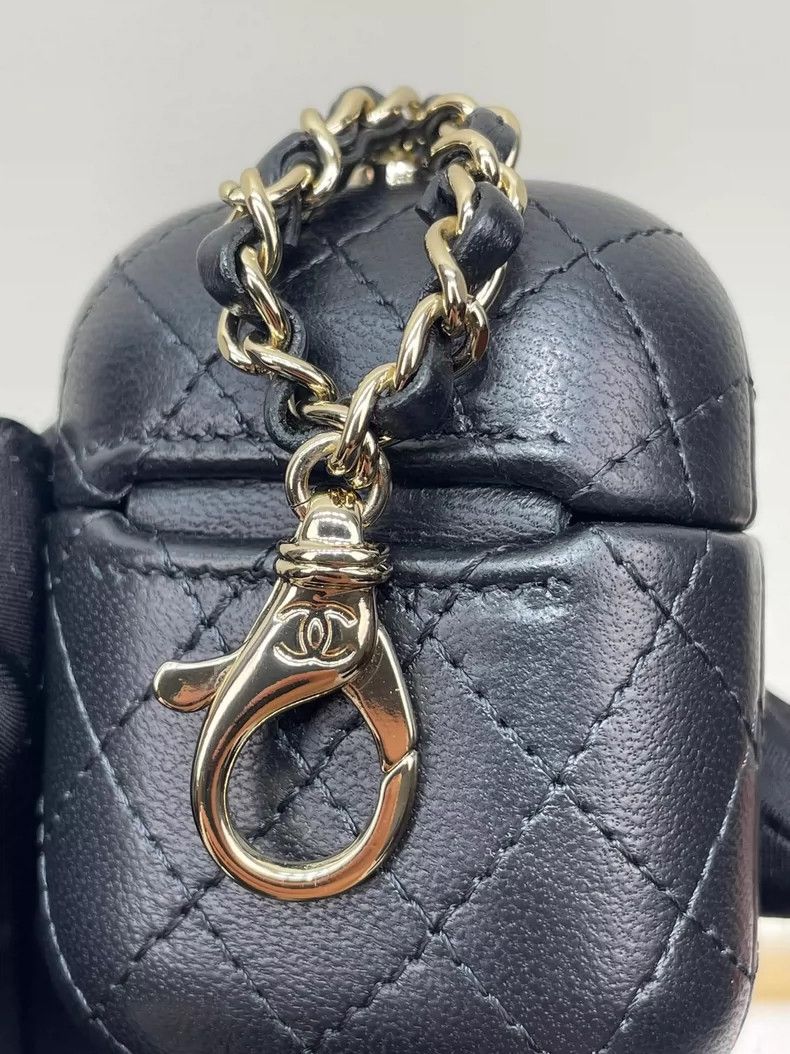 Chanel Chanel Black Earphone Case Keychain-yf Size ONE SIZE - 5 Thumbnail