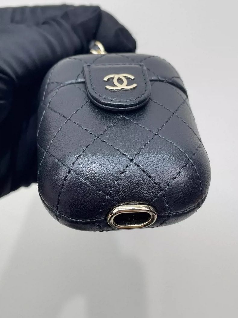 Chanel Chanel Black Earphone Case Keychain-yf Size ONE SIZE - 6 Thumbnail