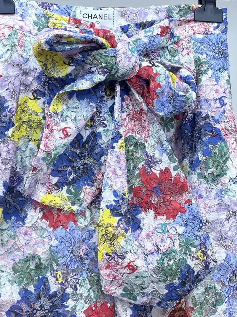 Chanel Chanel Floral Wide-Leg Trousers-yf Size US 34 / EU 50 - 4 Thumbnail