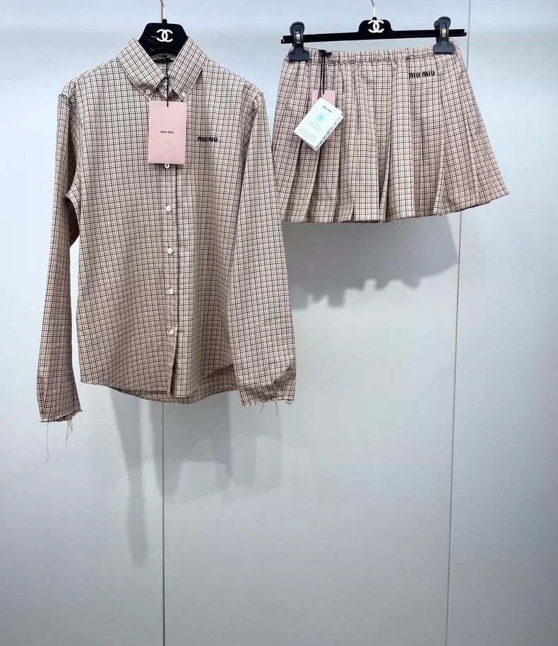 Miu Miu Miu Miu Plaid Long Sleeve Shirt Set-yf Size US S / EU 44-46 / 1 - 2 Thumbnail