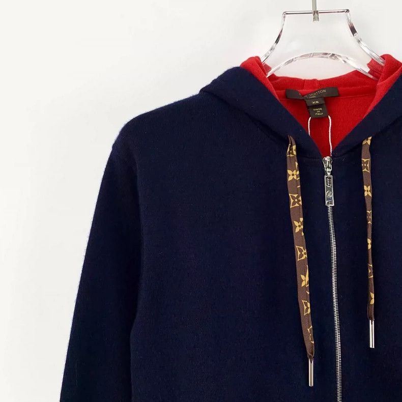 Louis Vuitton Louis Vuitton Navy Hooded Zip Jacket-yf Size US XS / EU 42 / 0 - 3 Thumbnail