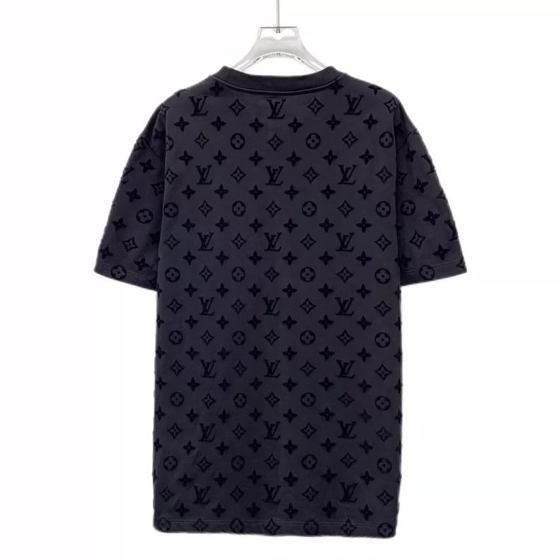 Louis Vuitton Louis Vuitton Black Gray Logo T-Shirt-yf Size US L / EU 52-54 / 3 - 2 Thumbnail