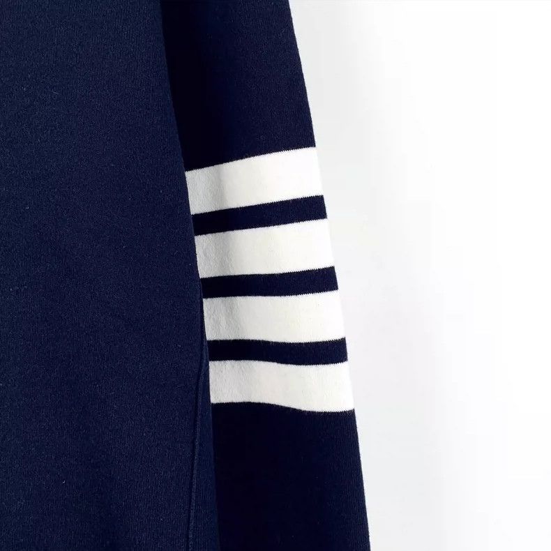 Thom Browne Thom Browne Long Sleeve Navy Sweatshirt-yf Size US L / EU 52-54 / 3 - 4 Thumbnail