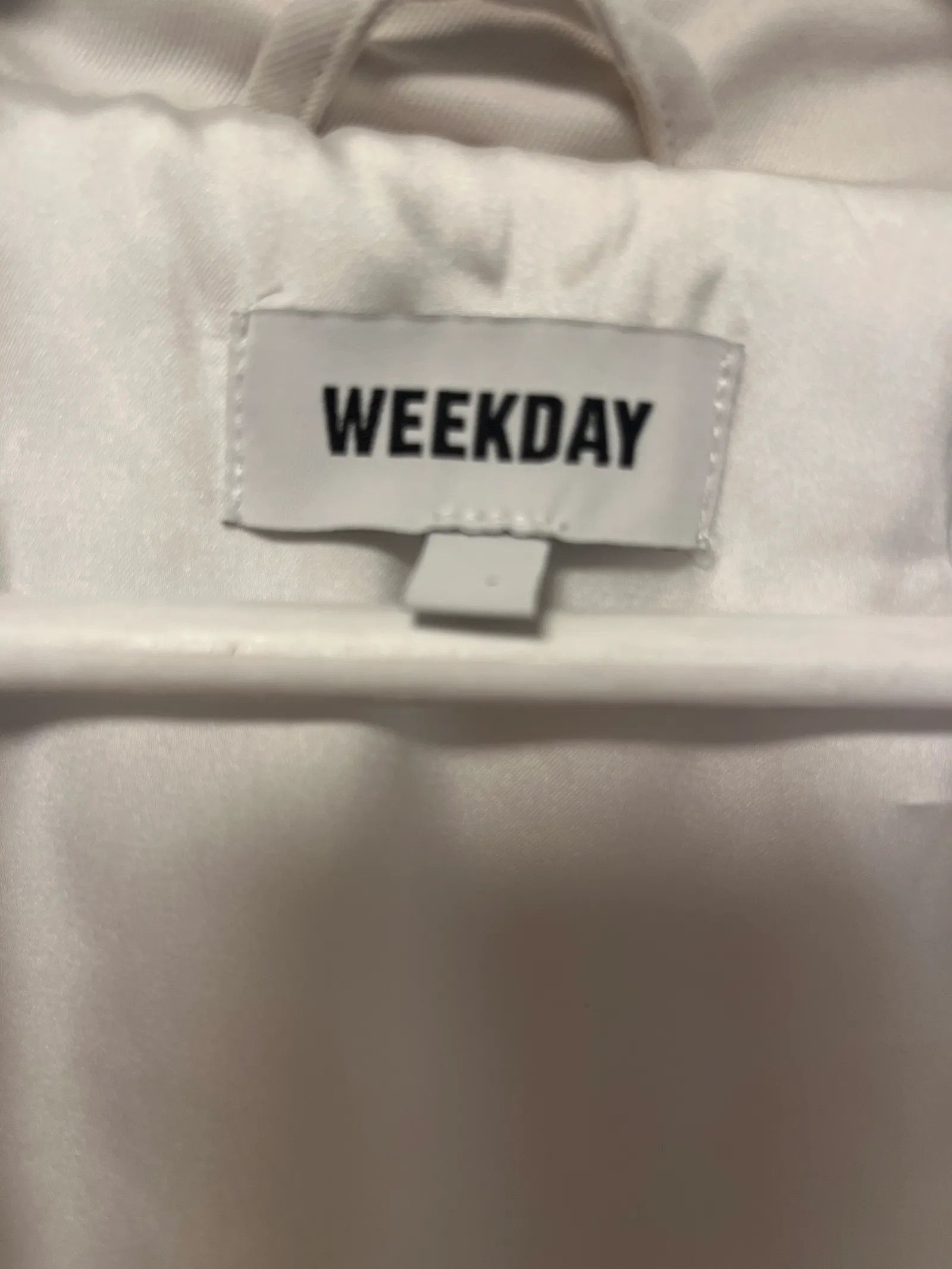Weekday Weekday Trenchcoat Size S / US 4 / IT 40 - 2 Thumbnail