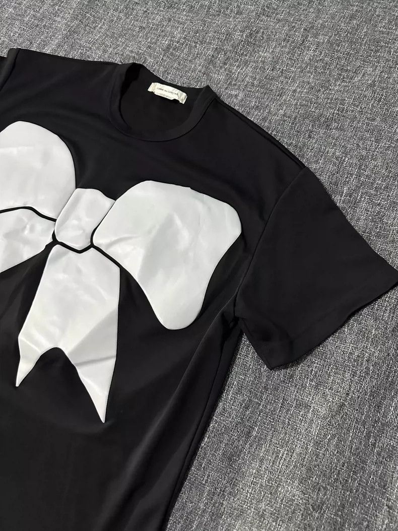 Comme des Garcons Comme des Garçons Bow Print T-Shirt-yf Size US S / EU 44-46 / 1 - 2 Thumbnail