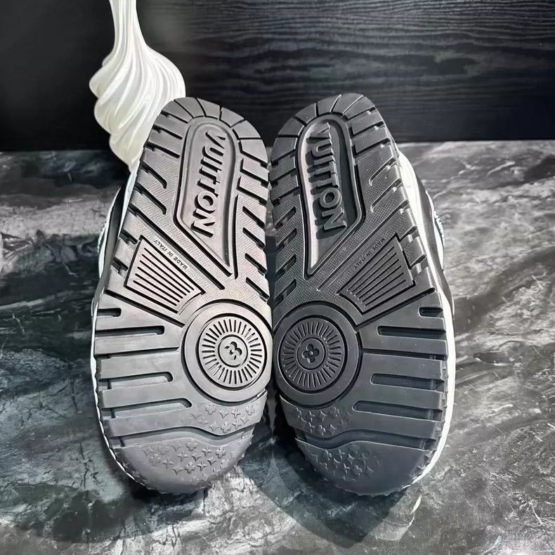 Louis Vuitton Black and White Trainer Max Casual Shoes-yf Size US 9.5 / EU 42-43 - 5 Thumbnail