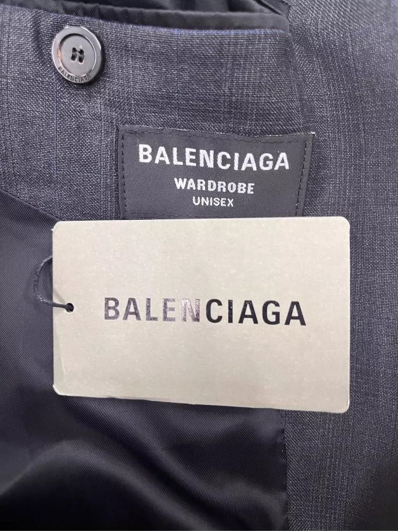 Balenciaga Balenciaga Logo Printed Double-Breasted Blazer-yf Size US M / EU 48-50 / 2 - 4 Thumbnail