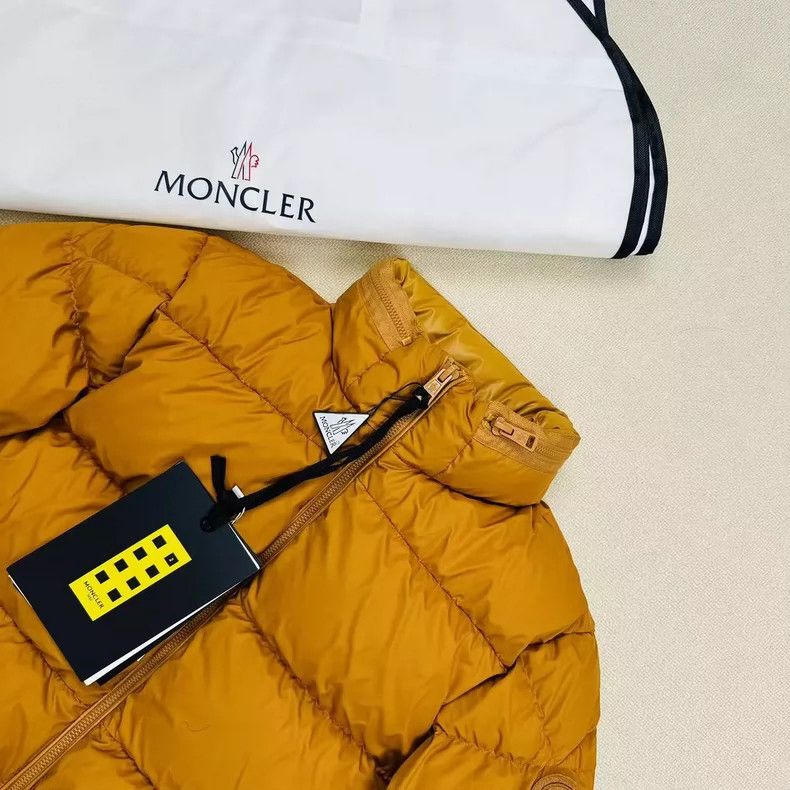 Moncler Moncler 1952 Down Jacket in Gold Color-yf Size US M / EU 48-50 / 2 - 2 Thumbnail