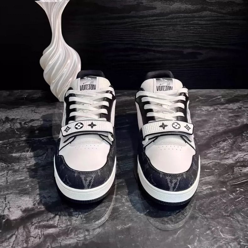 Louis Vuitton Black and White Velcro Trainer Sneakers-yf Size US 10.5 / EU 43-44 - 2 Thumbnail