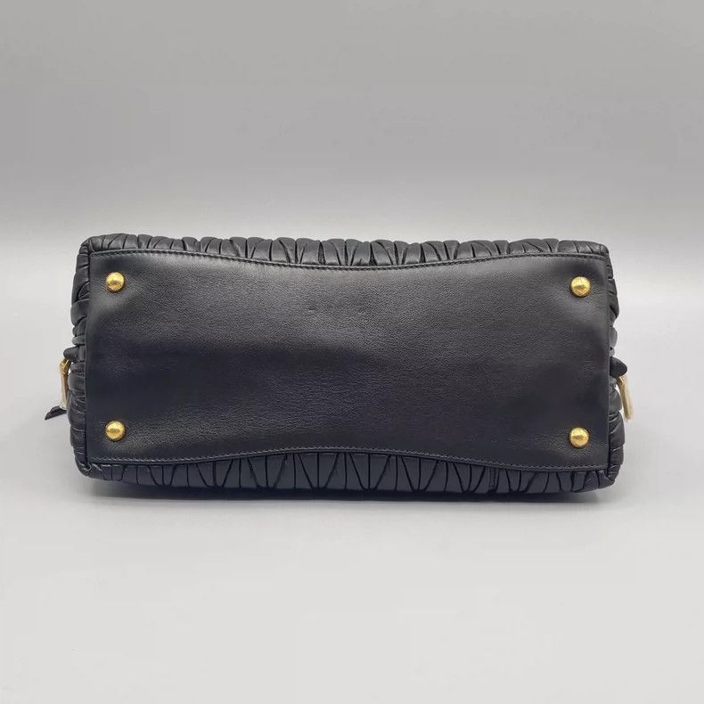 Miu Miu Miu Miu Pleated Handbag Crossbody Bag-yf Size ONE SIZE - 3 Thumbnail