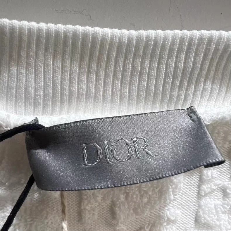 Dior Dior Embossed Logo Short Sleeve Shirt-yf Size US M / EU 48-50 / 2 - 2 Thumbnail