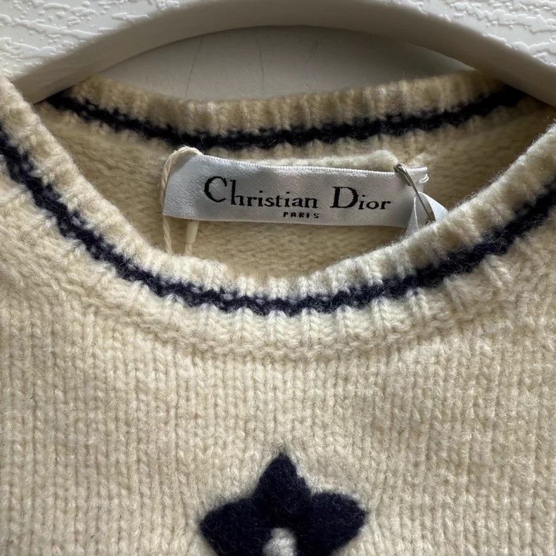 Dior Dior Lucky Star Logo Knit Short Sleeve Top-yf Size US XS / EU 42 / 0 - 2 Thumbnail