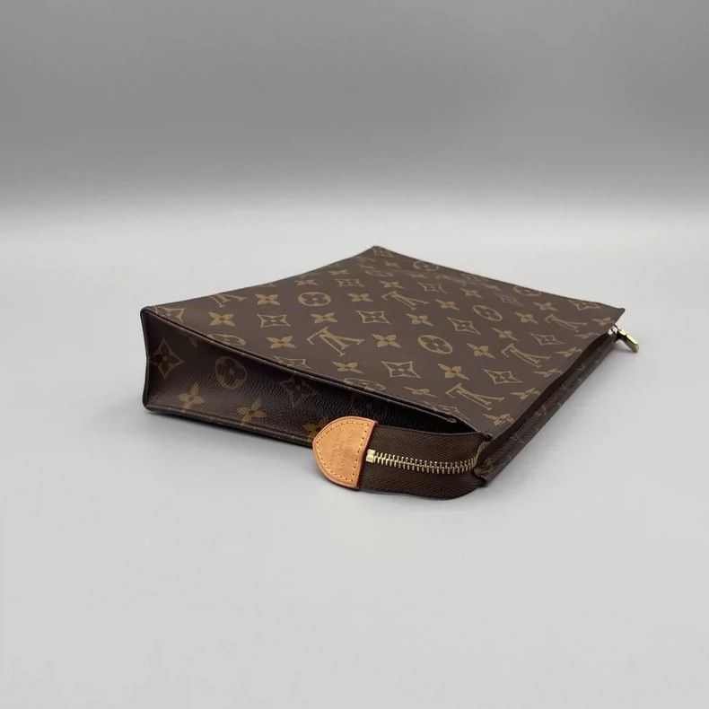 Louis Vuitton Louis Vuitton Classic Toiletry Pouch-yf Size ONE SIZE - 5 Thumbnail