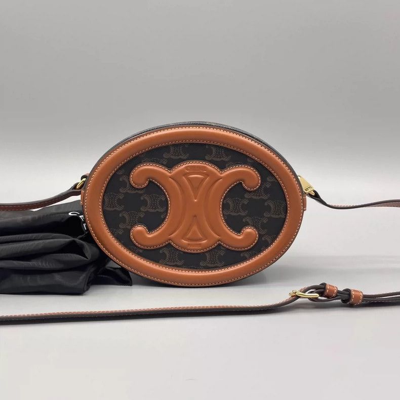 Celine Celine Crossbody Bag with Monogram Design-yf Size ONE SIZE - 2 Thumbnail