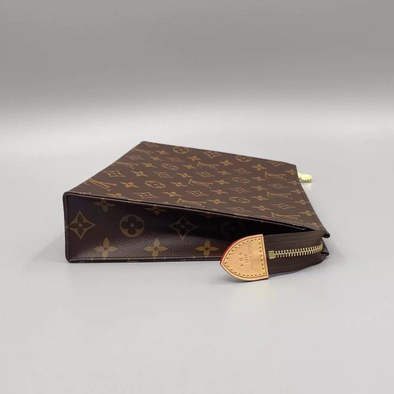 Louis Vuitton Louis Vuitton Classic Toiletry Hand Bag-yf Size ONE SIZE - 5 Thumbnail