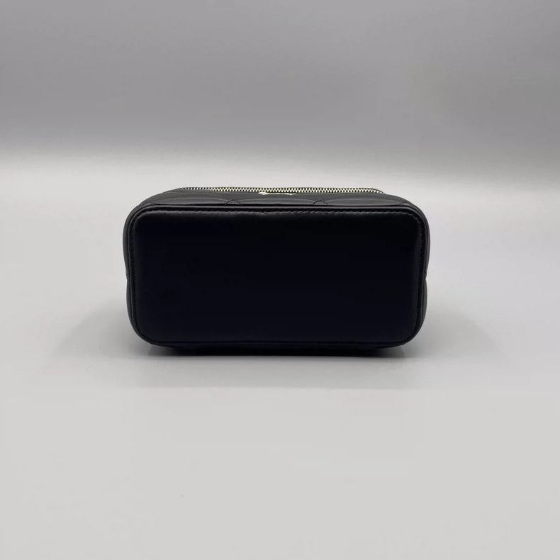 Chanel Chanel Lambskin Makeup Box Handbag-yf Size ONE SIZE - 3 Thumbnail