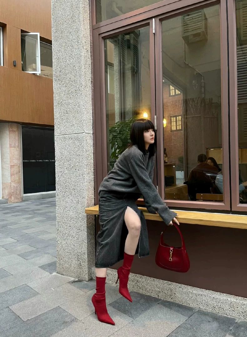 Balenciaga Balenciaga Red Pointed Ankle Boots for Women-yf Size US 7.5 / EU 40-41 - 2 Thumbnail