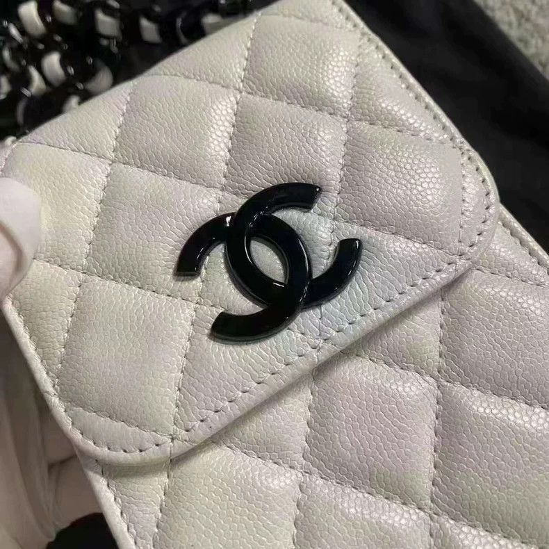 Chanel Chanel White Metal Logo Chain Phone Bag-yf Size ONE SIZE - 3 Thumbnail