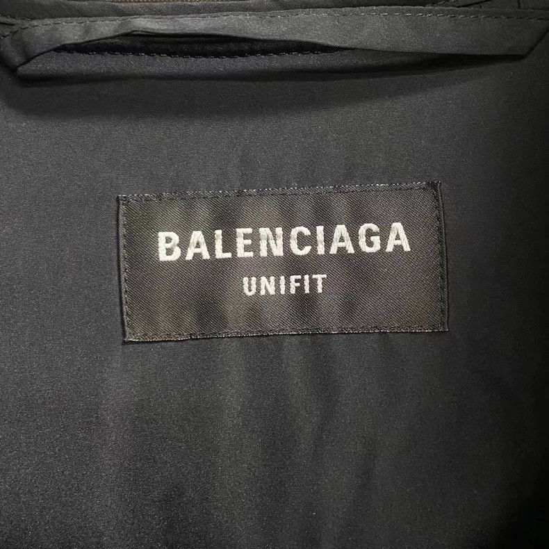 Balenciaga Brown Logo Puffer Jacket-yf