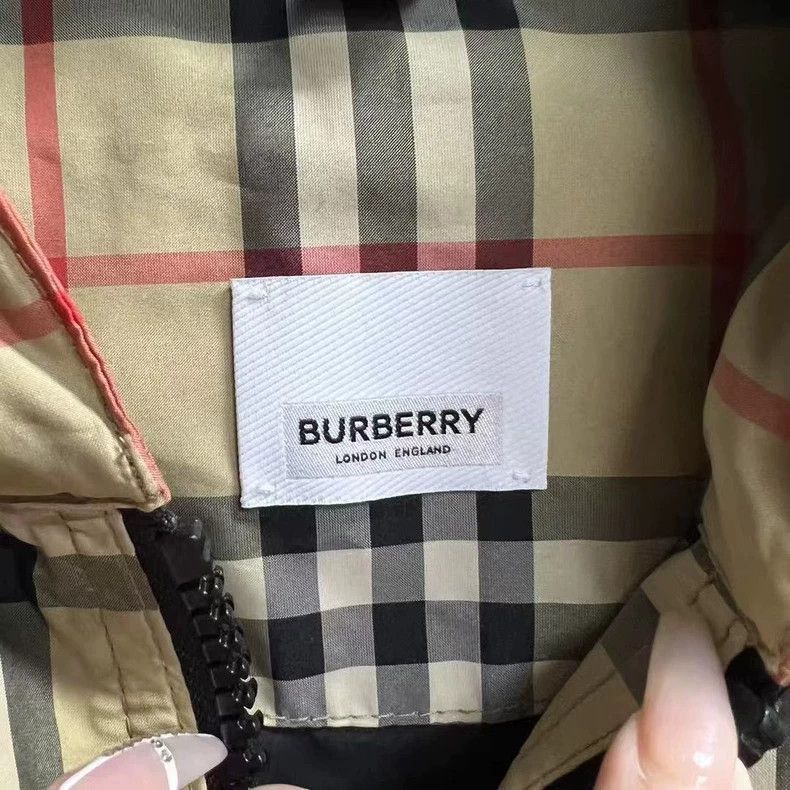 Burberry Burberry Vintage Beige Hooded Jacket-yf Size US L / EU 52-54 / 3 - 2 Thumbnail