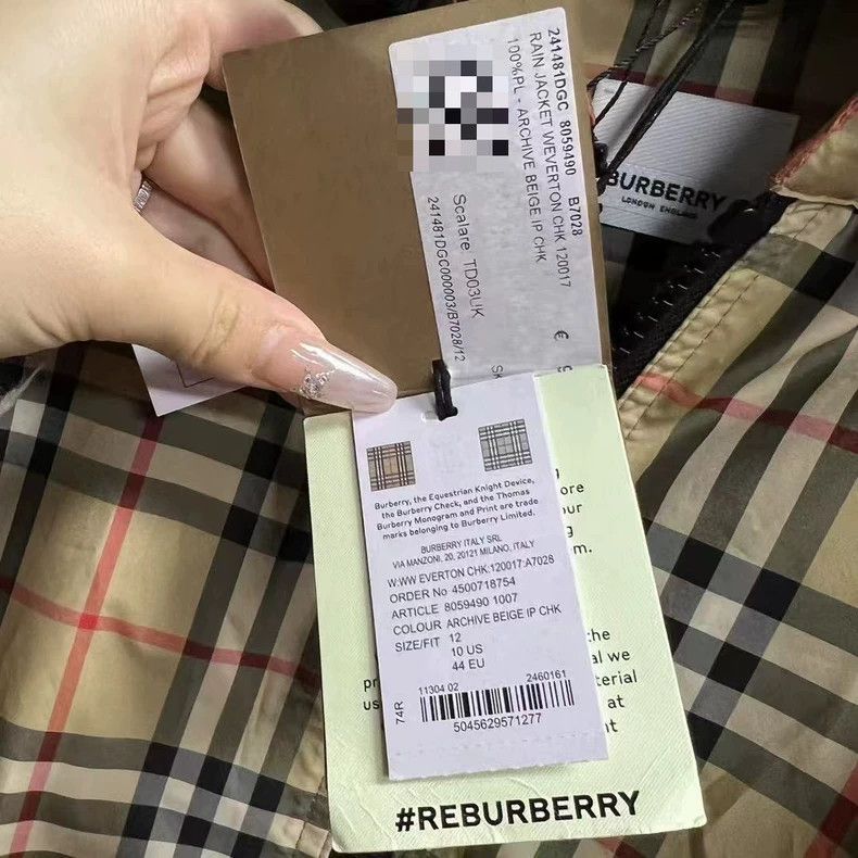 Burberry Burberry Vintage Beige Hooded Jacket-yf Size US L / EU 52-54 / 3 - 5 Thumbnail