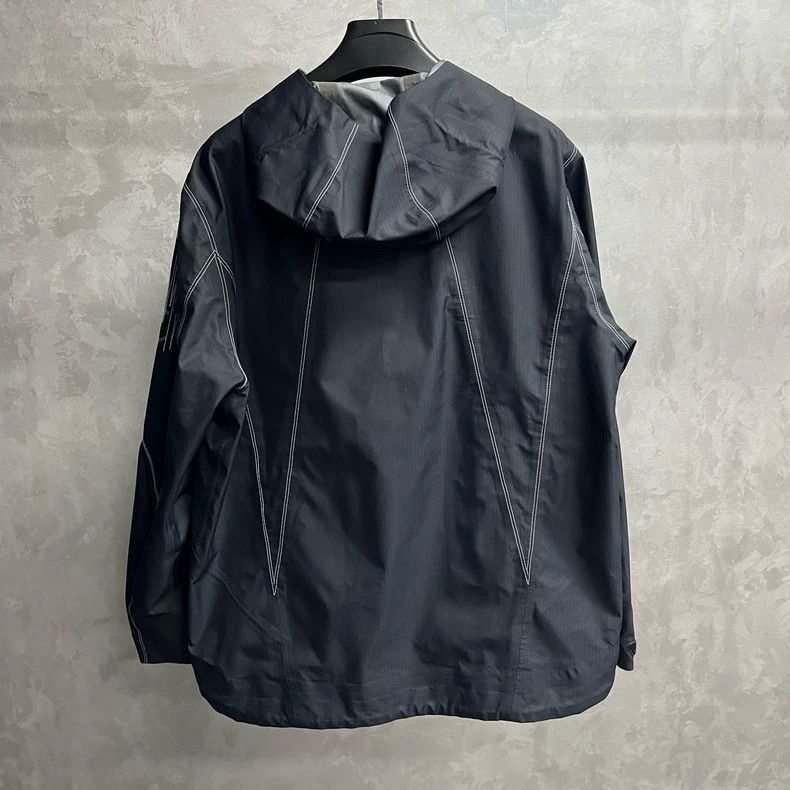 Louis Vuitton Louis Vuitton Logo Print Hooded Jacket-yf Size US L / EU 52-54 / 3 - 5 Thumbnail