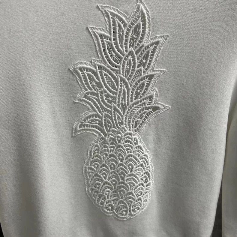 Chloe White Pineapple Embroidered Logo Sweatshirt-yf Size US S / EU 44-46 / 1 - 5 Thumbnail