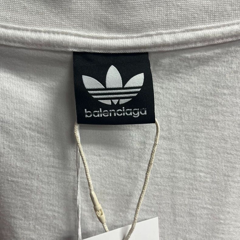 Balenciaga Balenciaga Adidas White Embroidery Logo T-Shirt-yf Size US M / EU 48-50 / 2 - 3 Thumbnail