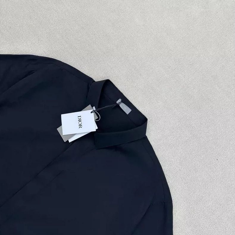 Dior Dior Embroidered Logo Short Sleeve Shirt-yf Size US L / EU 52-54 / 3 - 3 Thumbnail