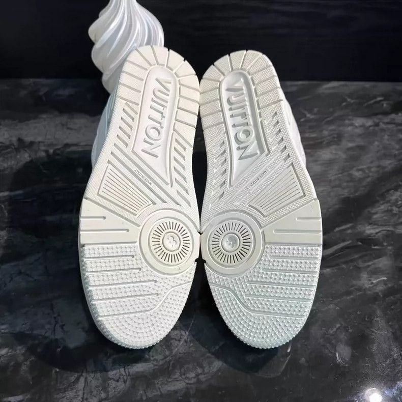 Louis Vuitton White Trainer Sneakers with Clean Design-yf Size US 8.5 / EU 41-42 - 5 Thumbnail