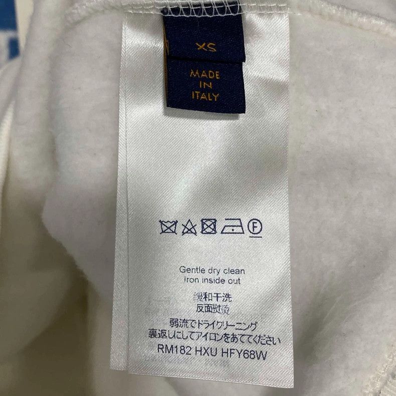 Louis Vuitton Louis Vuitton Logo Sweatshirt in White-yf Size US XS / EU 42 / 0 - 6 Thumbnail