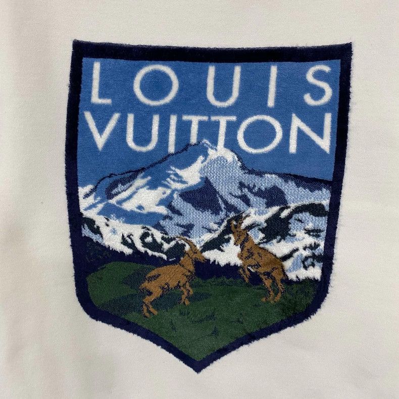 Louis Vuitton Louis Vuitton Logo Sweatshirt in White-yf Size US XS / EU 42 / 0 - 3 Thumbnail