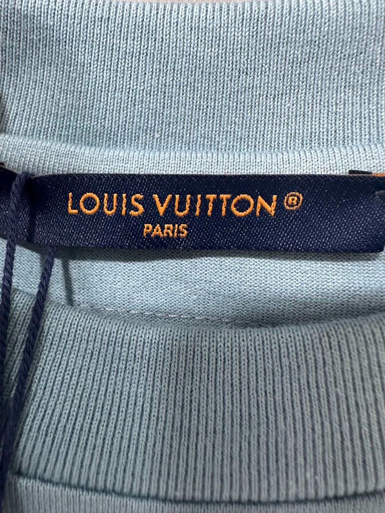Louis Vuitton Louis Vuitton Short Sleeve T-Shirt with Embroidery-yf Size US S / EU 44-46 / 1 - 4 Thumbnail