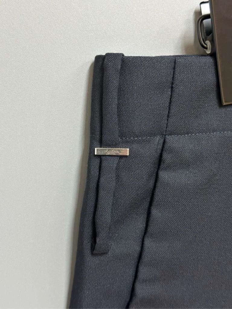 Louis Vuitton Louis Vuitton Short Pants-yf Size US 44 / EU 60 - 4 Thumbnail