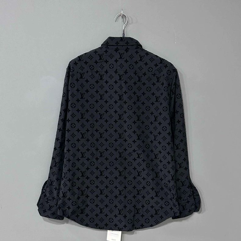 Louis Vuitton Louis Vuitton Printed Flannel Shirt, Size M-yf Size US M / EU 48-50 / 2 - 3 Thumbnail
