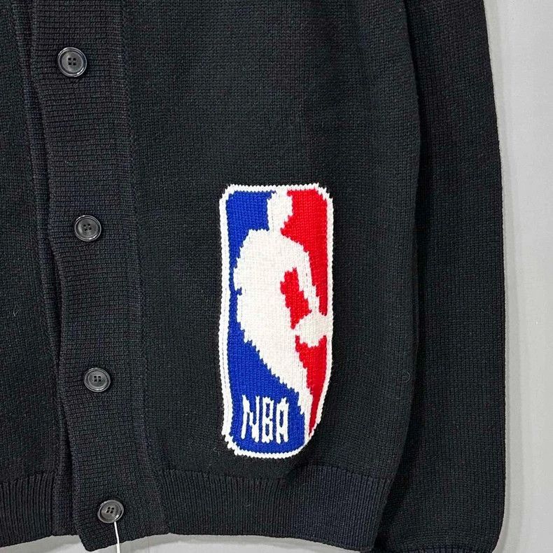 Louis Vuitton NBA x Louis Vuitton Knit Cardigan Jacket-yf Size US M / EU 48-50 / 2 - 3 Thumbnail