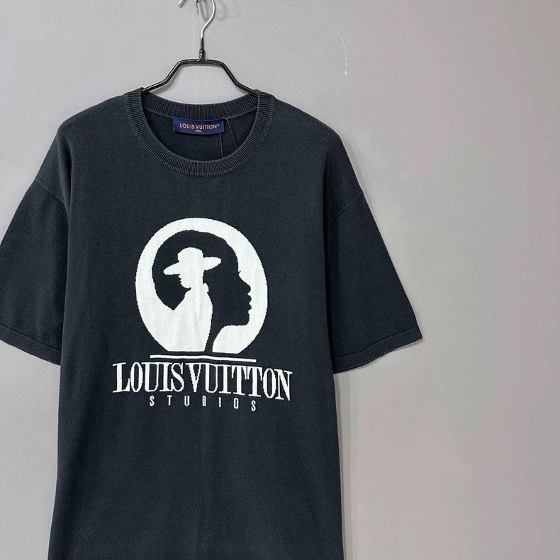 Louis Vuitton Louis Vuitton Short Sleeve Knitted Shirt-yf Size US XXL / EU 58 / 5 - 2 Thumbnail