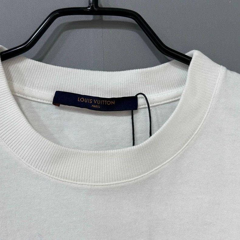 Louis Vuitton Louis Vuitton Short Sleeve T-Shirt-yf Size US S / EU 44-46 / 1 - 4 Thumbnail