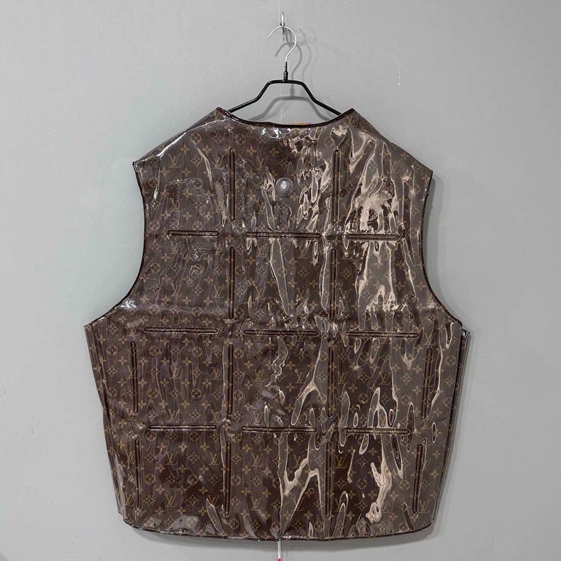 Louis Vuitton Louis Vuitton Printed Air Vest-yf Size US L / EU 52-54 / 3 - 4 Thumbnail